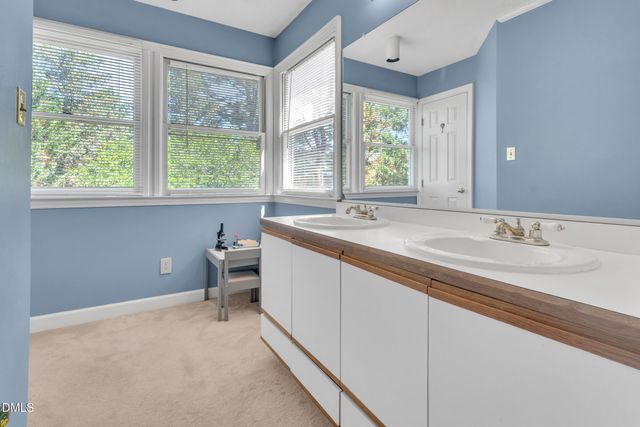 7010 Sandy Forks Road 106, Raleigh, NC 27615