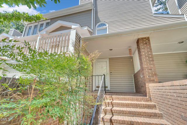 7010 Sandy Forks Road 106, Raleigh, NC 27615