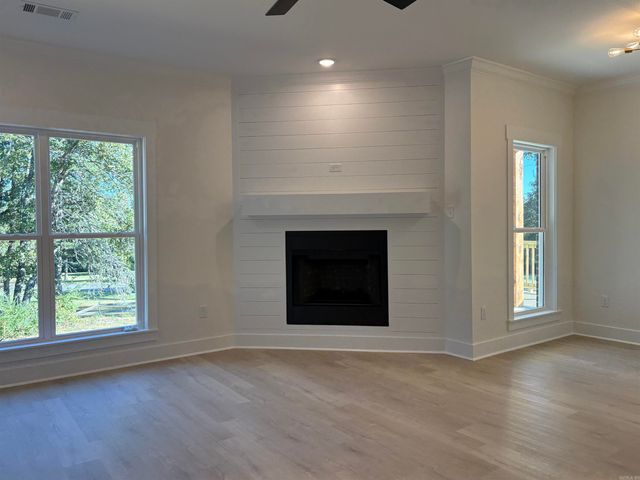 2-B Silverleaf Cove, Greenbrier, AR 72058