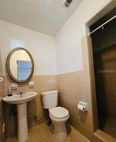 8010 SE US HIGHWAY 301, Hawthorne, FL 32640