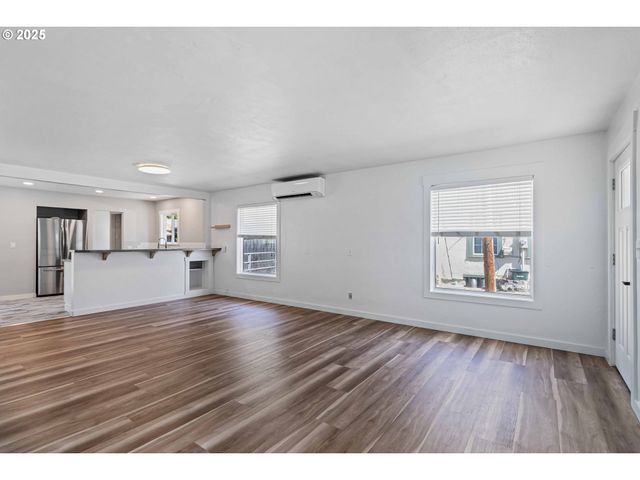 753 Se SUMNER St, Camas, WA 98607