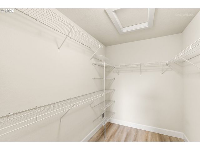 5389 Se DAVIS Rd, Hillsboro, OR 97123