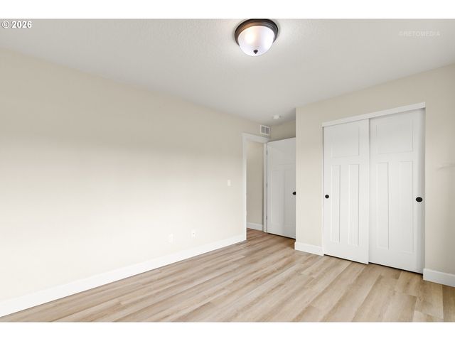 5389 Se DAVIS Rd, Hillsboro, OR 97123