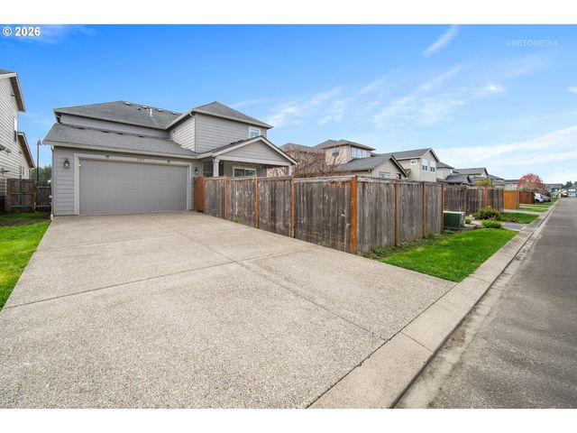 5389 Se DAVIS Rd, Hillsboro, OR 97123