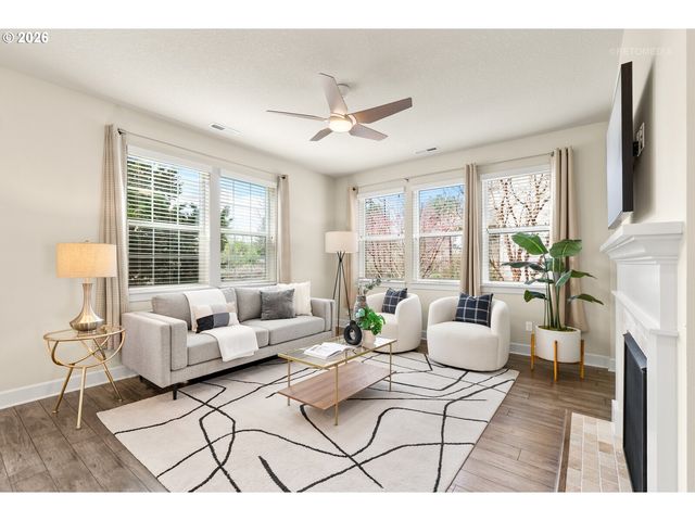 5389 Se DAVIS Rd, Hillsboro, OR 97123