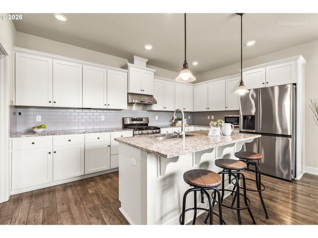 5389 Se DAVIS Rd, Hillsboro, OR 97123