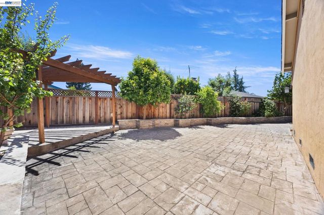 3207 DEFOE CT., Fremont, CA 94536
