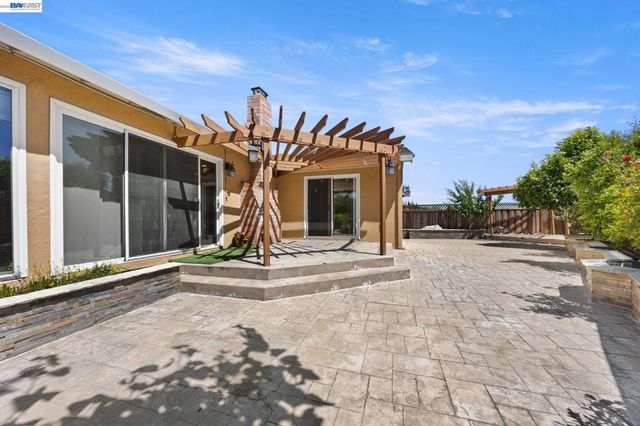3207 DEFOE CT., Fremont, CA 94536