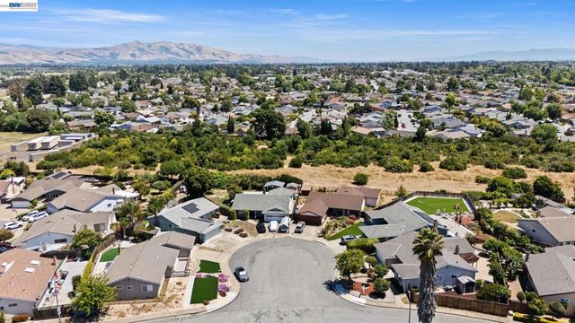 3207 DEFOE CT., Fremont, CA 94536