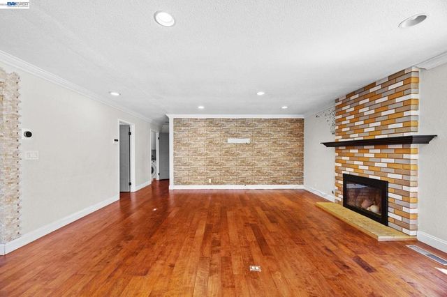 3207 DEFOE CT., Fremont, CA 94536