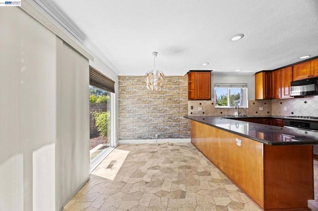 3207 DEFOE CT., Fremont, CA 94536