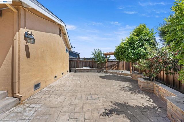 3207 DEFOE CT., Fremont, CA 94536