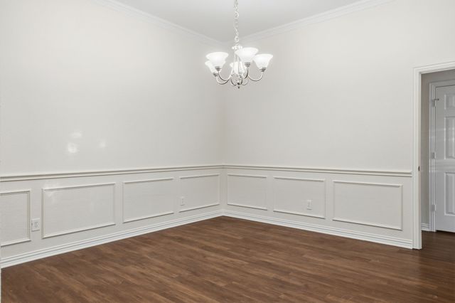 500 Hidden Meadow Court, Desoto, TX 75115