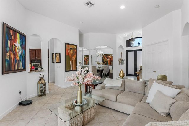 876 NW 123rd Drive, Coral Springs, FL 33071