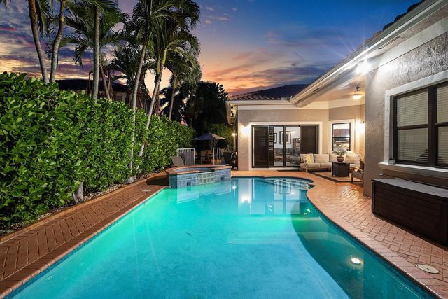 876 NW 123rd Drive, Coral Springs, FL 33071