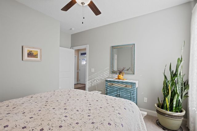 323 Holly Oaks Lane, Inman, SC 29349