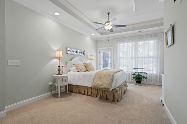 323 Holly Oaks Lane, Inman, SC 29349