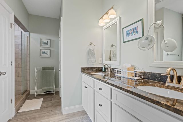 323 Holly Oaks Lane, Inman, SC 29349