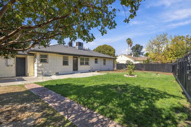 970 Watt Ave, Sacramento, CA 95864