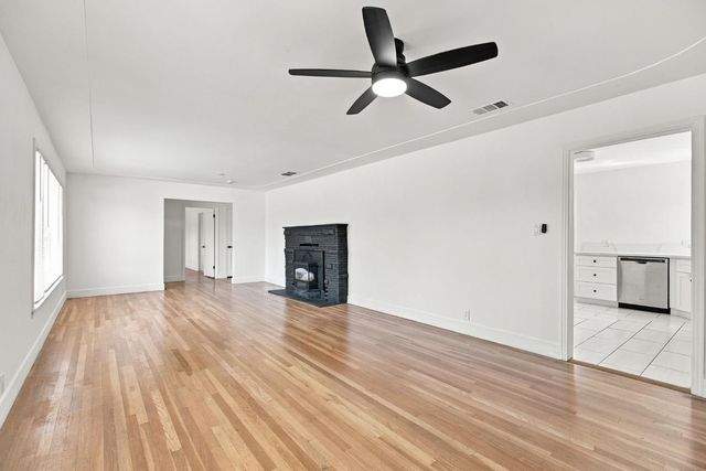 970 Watt Ave, Sacramento, CA 95864