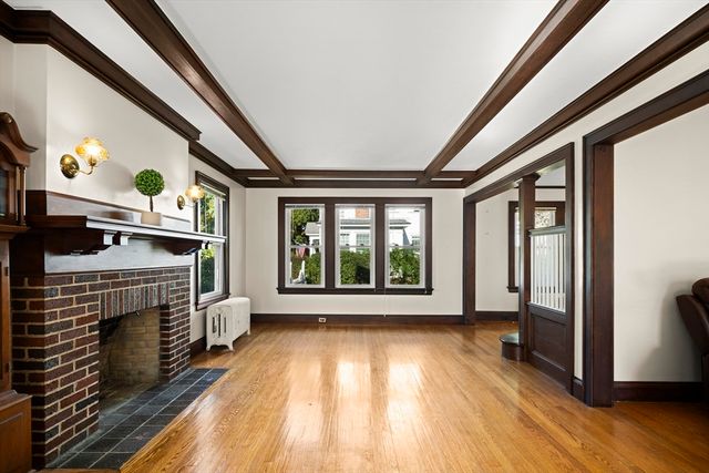 115 Caseland St, Springfield, MA 01107