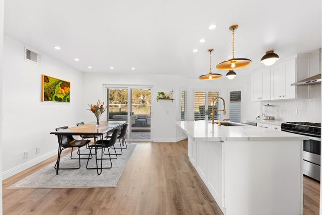 39 Songbird Ln, Aliso Viejo, CA 92656