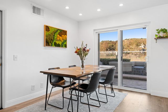 39 Songbird Ln, Aliso Viejo, CA 92656