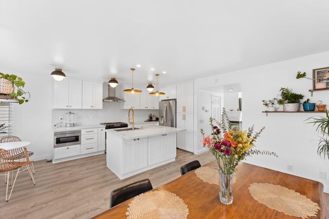 39 Songbird Ln, Aliso Viejo, CA 92656