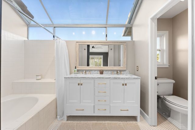 39 Songbird Ln, Aliso Viejo, CA 92656