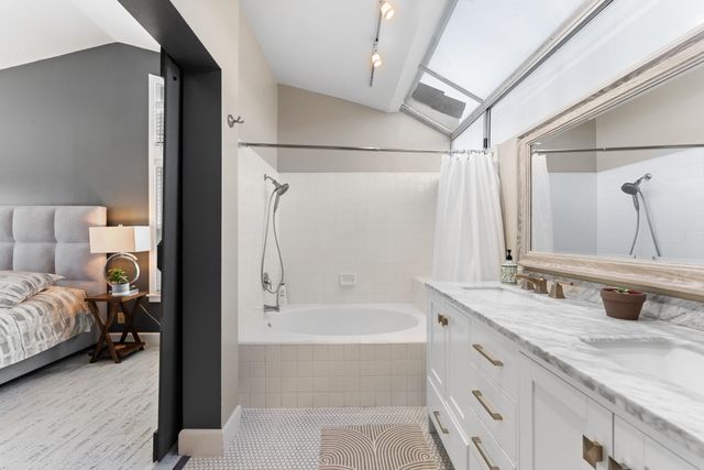 39 Songbird Ln, Aliso Viejo, CA 92656