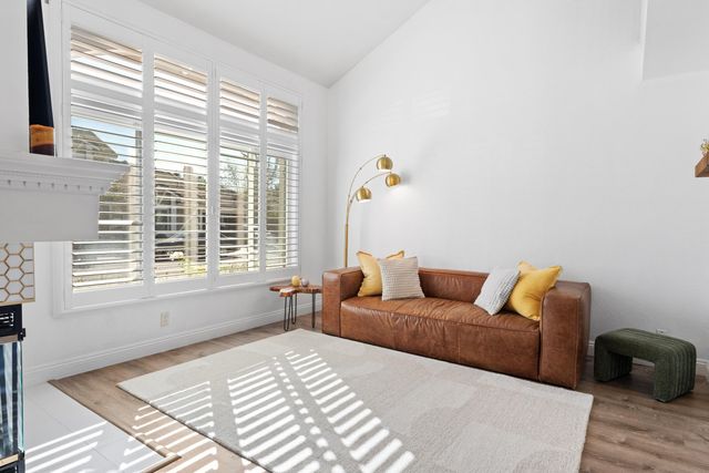 39 Songbird Ln, Aliso Viejo, CA 92656