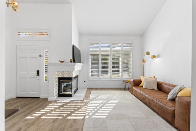 39 Songbird Ln, Aliso Viejo, CA 92656