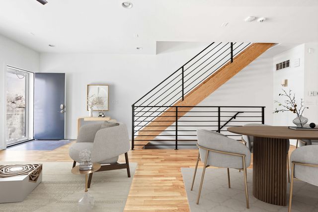 1613 S Ruble Street, Chicago, IL 60616