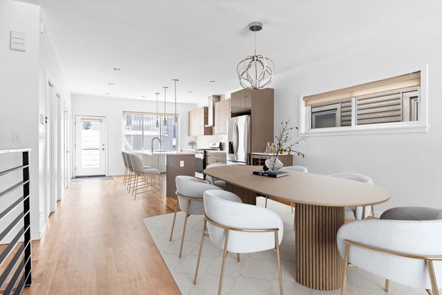 1613 S Ruble Street, Chicago, IL 60616