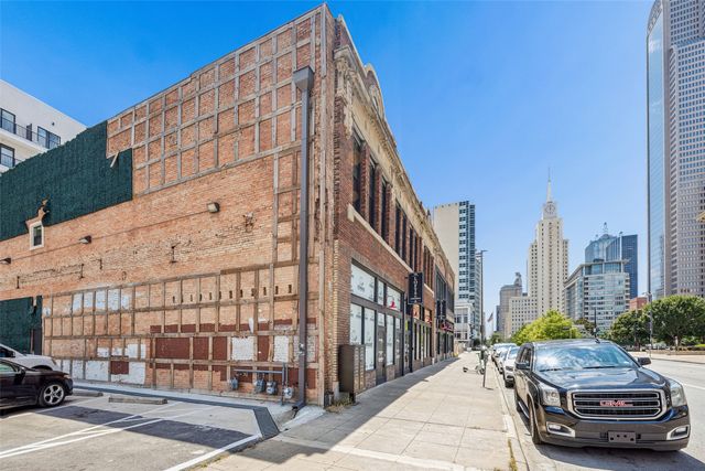 2010 Commerce Street B202, Dallas, TX 75201