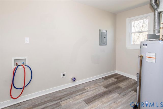 1204 Louis Ln, Hopewell, VA 23860