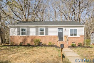 1204 Louis Ln, Hopewell, VA 23860