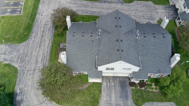 1040 N Knollwood Drive, Palatine, IL 60067