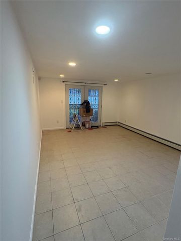 225 W Marshall Street, Hempstead, NY 11550