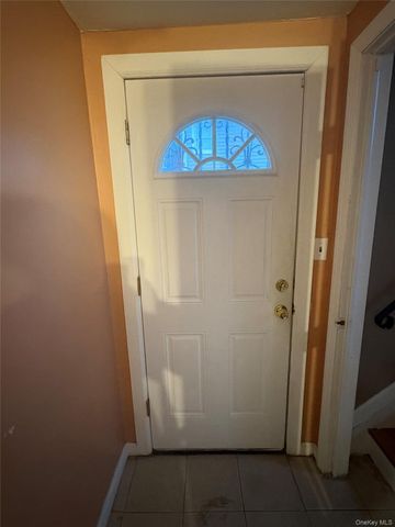 225 W Marshall Street, Hempstead, NY 11550