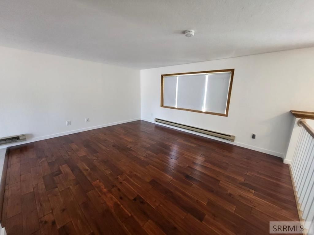 Image 6 of property listing at 1615 Parkwood Street, Idaho Falls, ID 83401