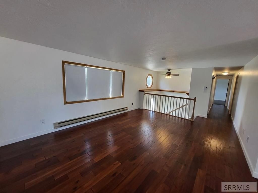 Image 7 of property listing at 1615 Parkwood Street, Idaho Falls, ID 83401