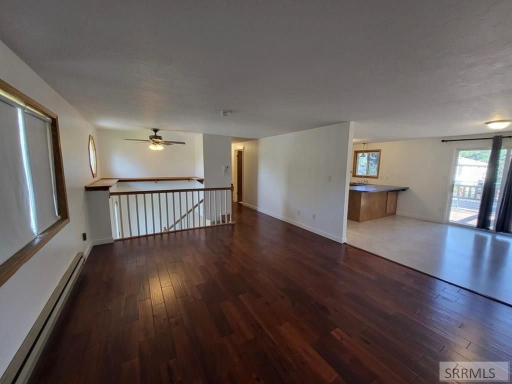 Image 8 of property listing at 1615 Parkwood Street, Idaho Falls, ID 83401