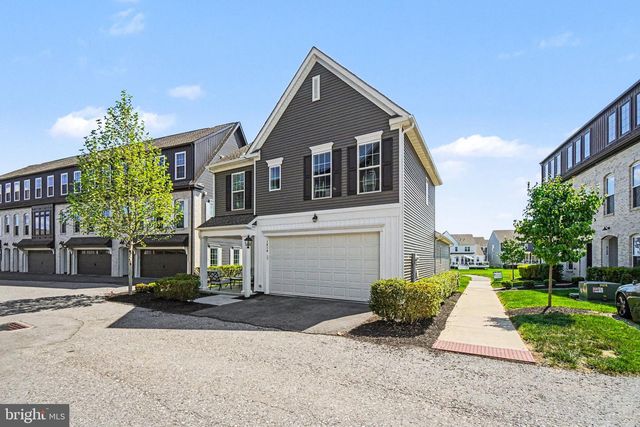 1318 REVIVAL DR, Mechanicsburg, PA 17055