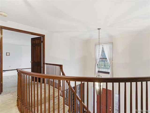 1135 Hickory Hill Drive, Rochester Hills, MI 48309