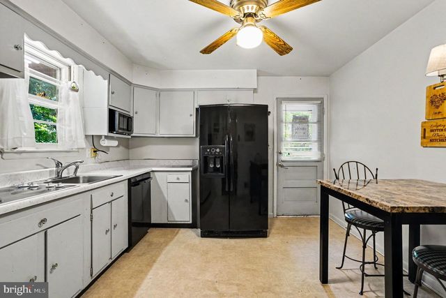 2604 CUB HILL RD, Baltimore, MD 21234