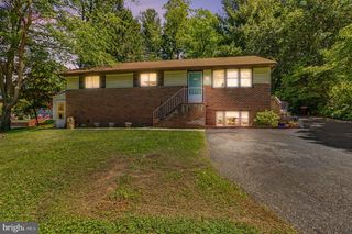 2604 CUB HILL RD, Baltimore, MD 21234