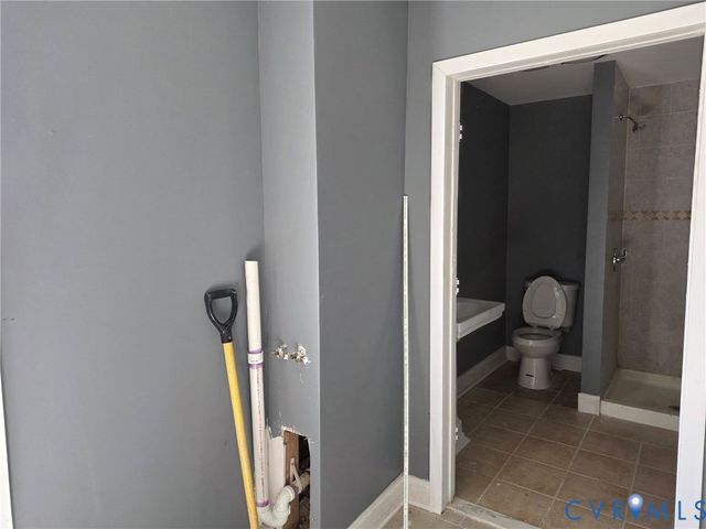 1200 Melville St, Petersburg, VA 23803