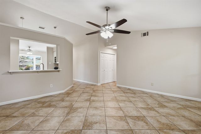 2606 Worth Forest Court, Arlington, TX 76016