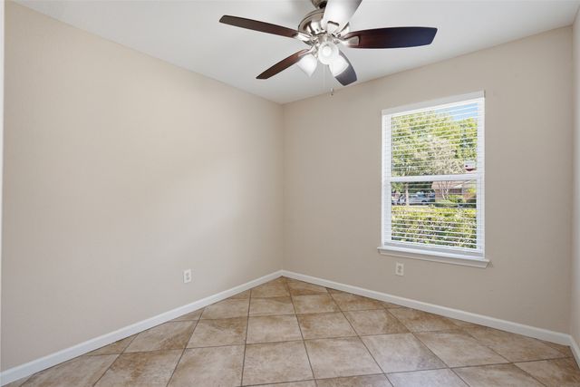 2606 Worth Forest Court, Arlington, TX 76016